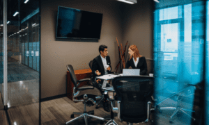 Benefits of outsourcing accounting services for small businesses